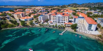 Pros and Cons of Caribbean Medical Schools