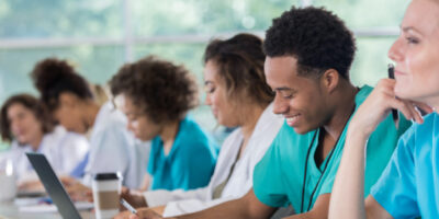 What to Expect During Your First Week of Medical School