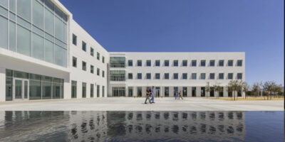 How to Get Into California University of Science and Medicine: The Definitive Guide (2024)