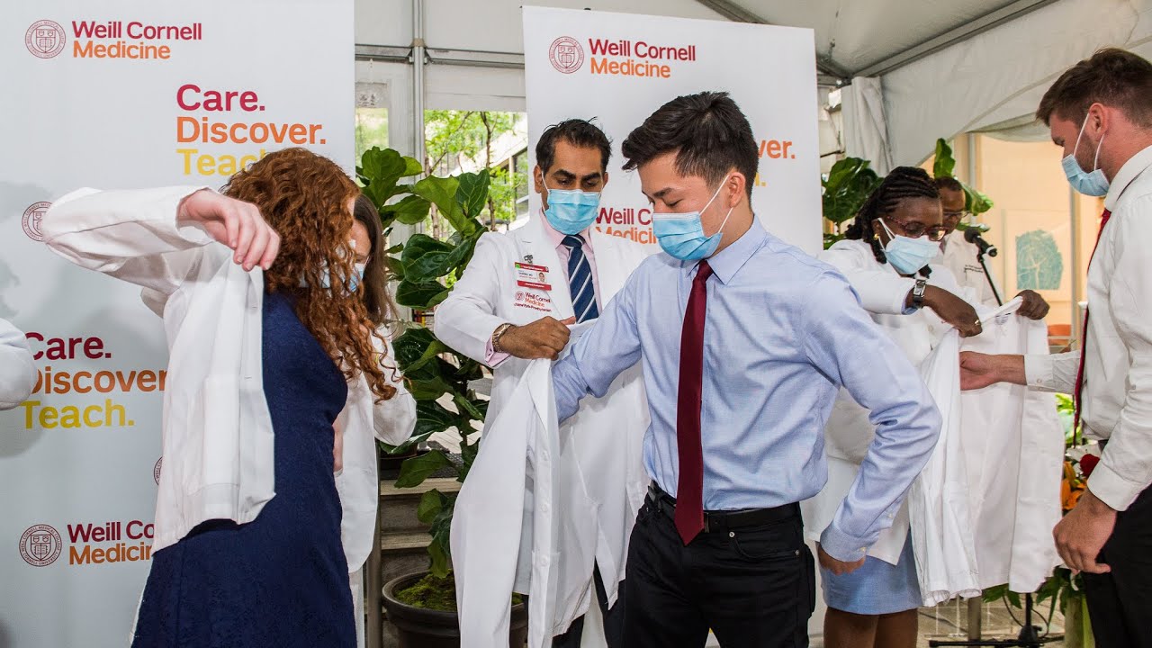 Weill Cornell Medical College's Traveler's Summer Research Fellowship –  great for juniors or seniors applying to med school after May 2024 – Career  & Internship Center