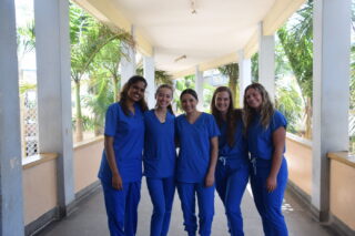 6 Reasons To Do A Medical Internship Abroad