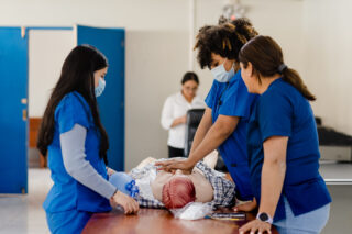 The Role Of Mentorship In Pre-Clinical Programs For High Schoolers