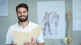 MDs, DOs and Chiropractors: How They’re Different (2024)