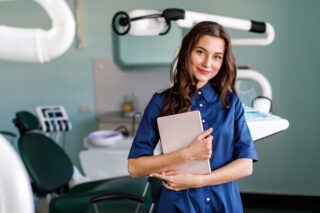Dental Internships for High School Students Who Want to Explore Healthcare Careers