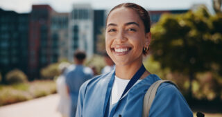 Why Early Clinical Exposure Changes How Students Prepare for Medicine