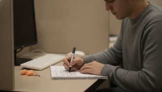 MCAT Test Day Rules: Check-In, ID, Noteboards, Breaks and Timing